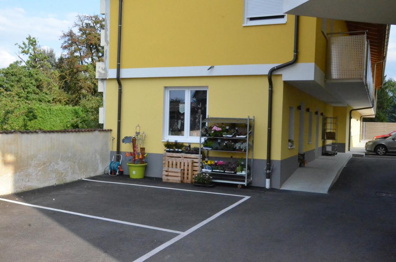Wartmannstetterhof Hotel Wartmannstetten Exterior photo