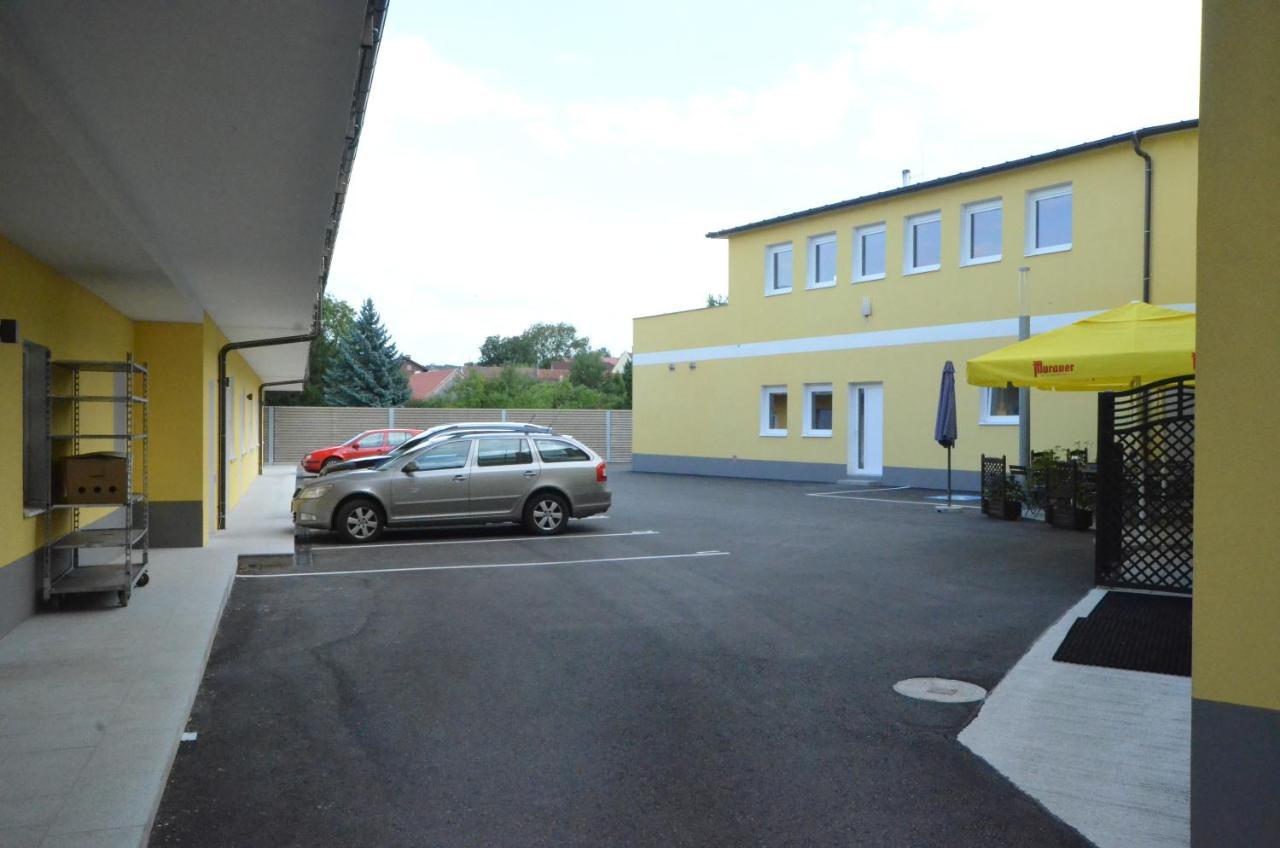 Wartmannstetterhof Hotel Wartmannstetten Exterior photo